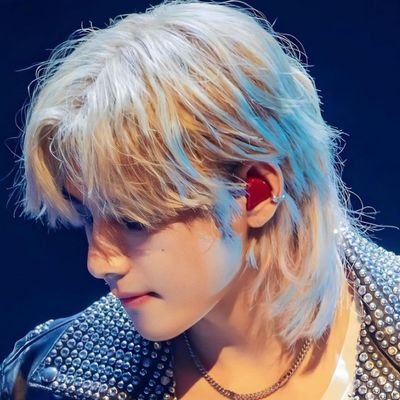 claudiroblepe's profile picture. @BTS_twt
@JensenAckles
@ChrisEvans
@ChanningTatum
@daddy_yankee
@wisin
@yandeloficial