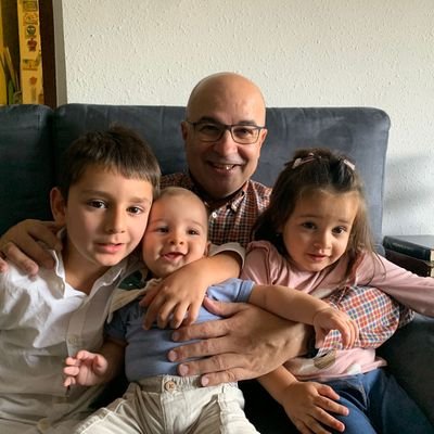 razasi's profile picture. 