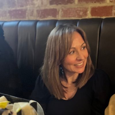 clchcs's profile picture. 