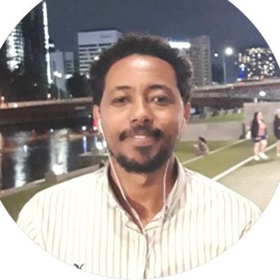 KiaKinkino's profile picture. PhD. Candidate,  #alumnus @IOBUA.
#CompFederalism & #statehoodPolitics #CompConstLaw