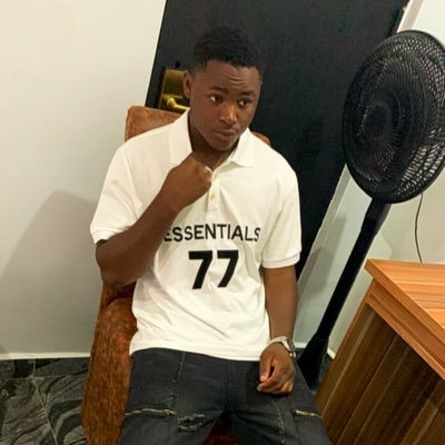 sharpone422's profile picture. 