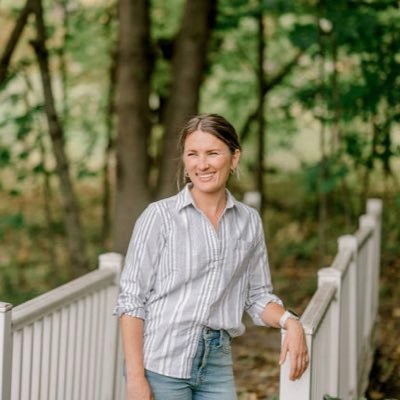 etseffos's profile picture. Mom, organizer, runner, chair of the Outagamie County Dems, unapologetic progressive, etc. Not in that order.