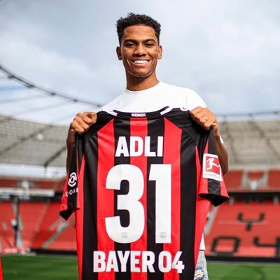 PsYkOoTiix's profile picture. 🇵🇱 〤 🇫🇷 @OM_Officiel