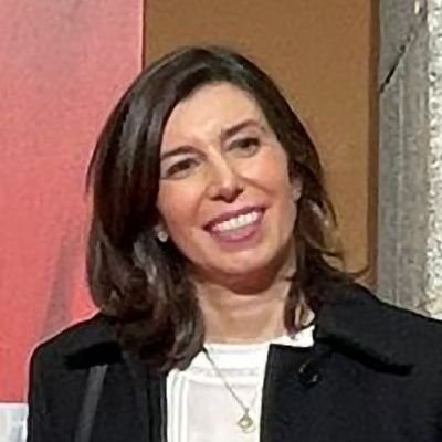 Lucía Viñuela Profile