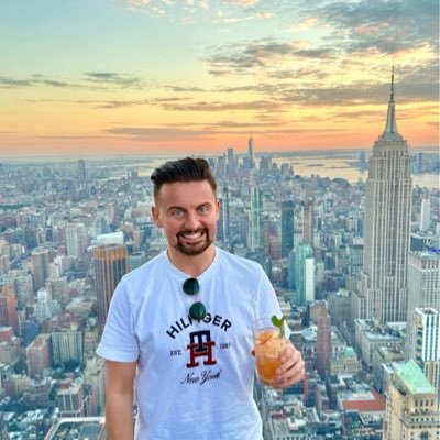 Recruiter. Sometimes I write things. Lover of Travel, Books, Coffee, Puns & Laughter.