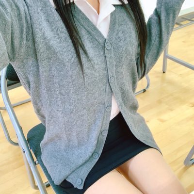 知ってる人は知っている🌰💗たまに名古屋でフリーセラピストになるOLのどんぐりです👩‍💼❣️🆕アカウント出来ました🫡ひっそりと趣味撮りのえちえち画像置いてくよ📷出勤日とご予約は公式LINEからご確認お願いします🫣💗