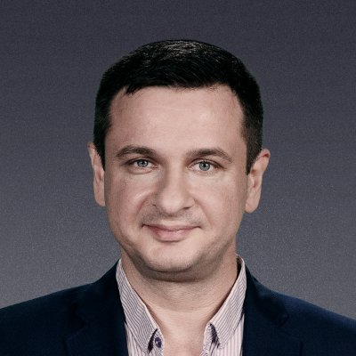 Fintech executive and digital assets master.
Cofounder of @endotechalgo
Chess Grandmaster
Builder of financial AI