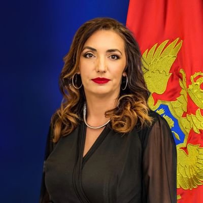 Andjela_J_S's profile picture. Ministarka prosvjete, nauke i inovacija     
         
Članica Predsjedništva i Glavnog odbora @pokretevropasad 

Vanredni profesor na Univerzitetu Donja Gorica