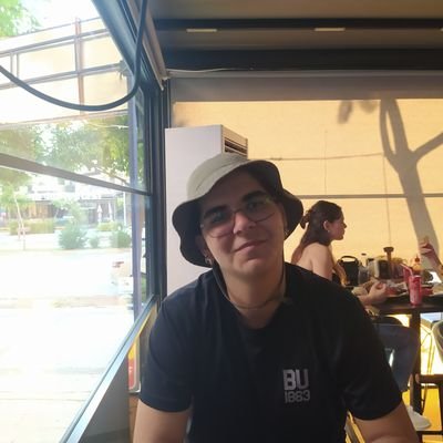 baranzapkinus's profile picture. boun pols