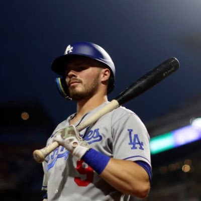 Depressed Dodgers fan but I love them. We love Kings hockey & Saints football here too. Contributing writer @Dodgers2080