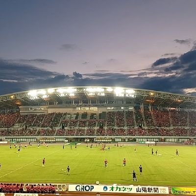 ファジアーノ岡山サポーターです
高校1年生！
無言フォローすみません