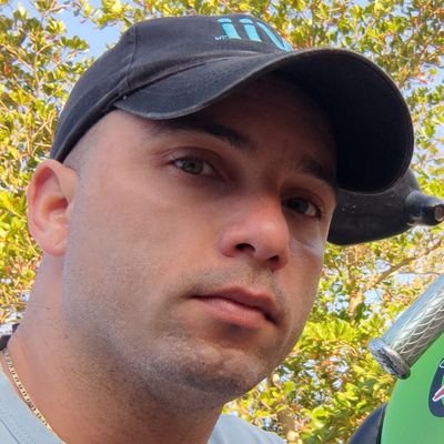 bbadrian_dev's profile picture. Web & App Developer || Animal Care 🐾