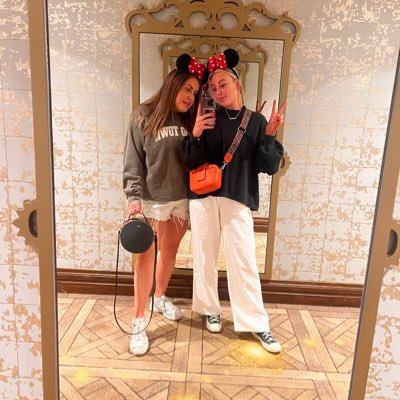 amytymkin's profile picture. Wow