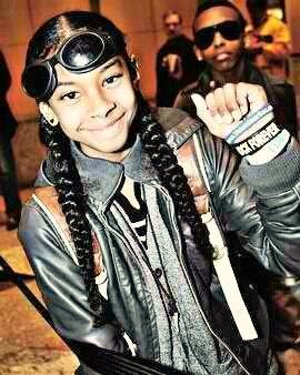 Its Ya Boy RayRay Official Twitter! This Is My Personal Account, Follow Our Group Account @MindlessBhavior . Stay Mindless :)