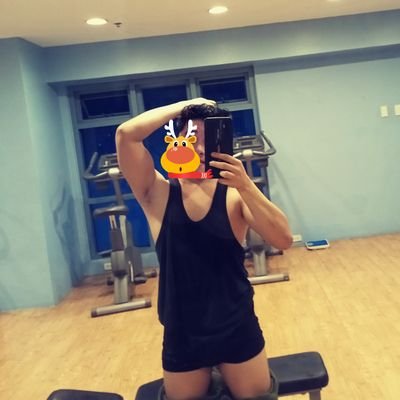 MgZoren31843's profile picture. Mabait at simpleng malibog po 😋