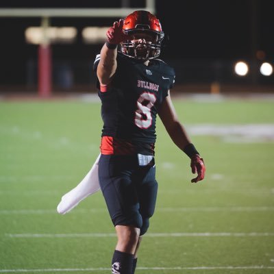 RUSHING 1010 yds ,110 carries,9 TDS Three Rivers High School, 3.4 GPA, (6’1,184) (RB) (MB)All south texas and all state honorable mention,# (830-480-4101)
