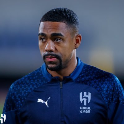 Mlcm77's profile picture. 