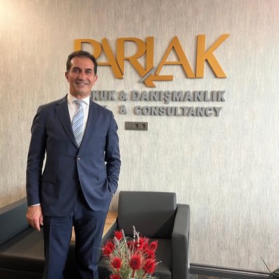 PkHuseyin's profile picture. Hukukçu. Siyaset Bilimi ve Kamu Yönetimi Uzmanı. Liderlik & Yaşam Koçu