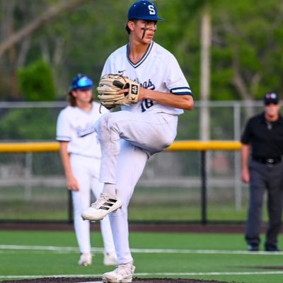 Sweeny HS ‘25 | 6’1 | 166lbs | Utility | RHP | avg. 85-86 mph T:88 | 3.6 GPA | multi-sport ⚾️🏈🏃🏋️| phone- 979-341-3331 | email- codylanecole@gmail.com