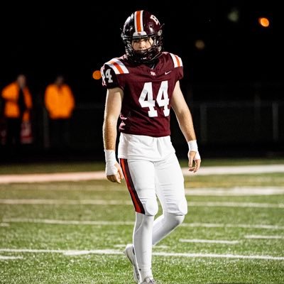 Brother Rice Chicago/GPA 4.2/. 5”11-185 lbs/Football🏈/LB