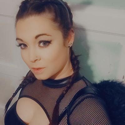 TinkaGill86's profile picture. 