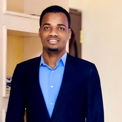 Markay Timaado Qorida Qiso Noloshaada Quseysa Ha U Ogolaan Qof Kale Inuu Qalinka Qabsado 📚🗒✍.
Snapchat: iamcmx
Instagram: iam.cmx