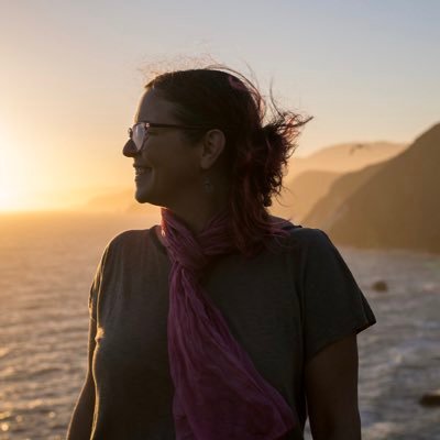 itslove_itslove's profile picture. Qi lover playing w magic & light