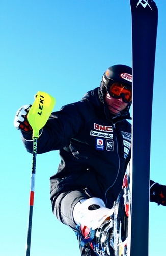 World Cup Skier - 2 time Olympian turned into an artist! http://t.co/Owunzfw6