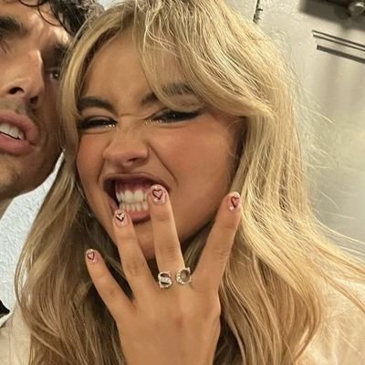 angcIsfly's profile picture. ⠀⠀ matt sturniolo and dylan minnette's gf. no cap.