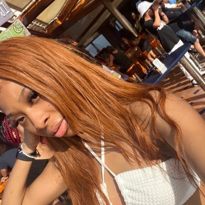 ariyanasanya's profile picture. i can see that bullshit from a mile away