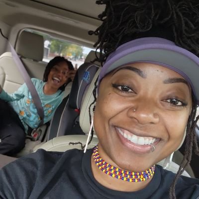 EIQ🆙️Solutionist👍🏽
Pain is inevitable🧬
Suffering is optional🧪
Wife, Mother, Sweetest Taboo 🥰