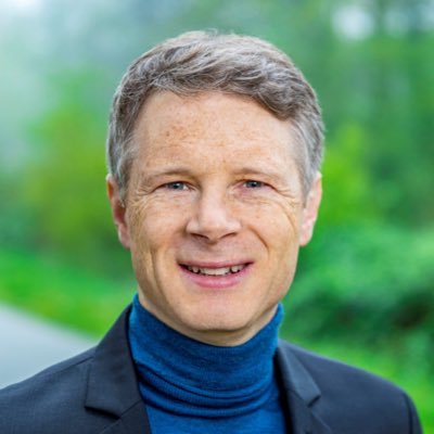 Umweltwissenschaftler ETH, Grossrat, Präsident der Kommission für Umwelt, Bau, Verkehr, Energie und Raumordnung, Co-Präsident WWF Aargau (he/him)