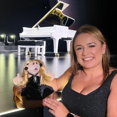 AdeleChasin's profile picture. SAHM X4 Chasing Pavements & Golf balls 🖤 Adele, come Hike the hills❣️