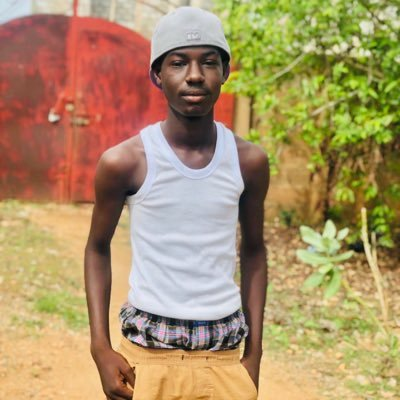 somfolgtap80010's profile picture. Dancing through life, following karma's rhythm.