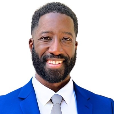 ✍️ I help Christian Coaches & Leaders turn their expertise into Bestsellers so they can grow their business!
⬇️ Schedule your Book Consultation!