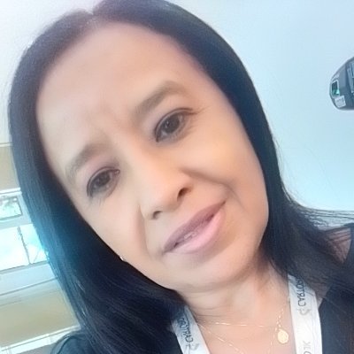 raisilv's profile picture. Sincera