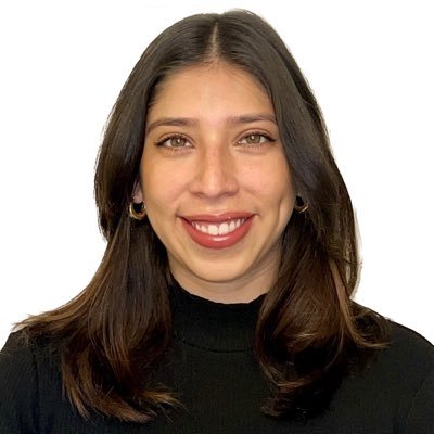 nezlysilva's profile picture. First gen, occasional runner. She/her/ella. AR is home. Views son míos