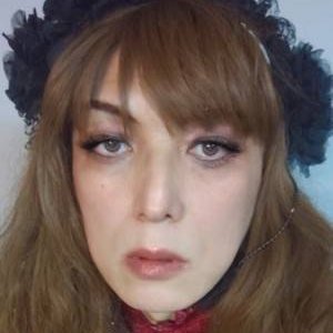 超熟エロケバ女装です。年増ビッチやエロケバ外人BBAを見て興奮するような奇特な人向きだと思います。皆さんの活動に触れて心のエネルギーを頂きたいのもので無言フォローお許しくださいね。#crossdress #sissy #女装男子 #熟女装