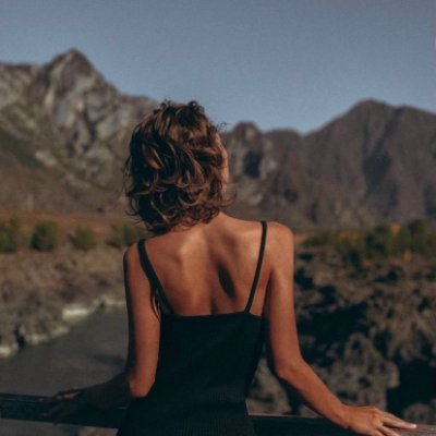 AnayaSophi33700's profile picture. 