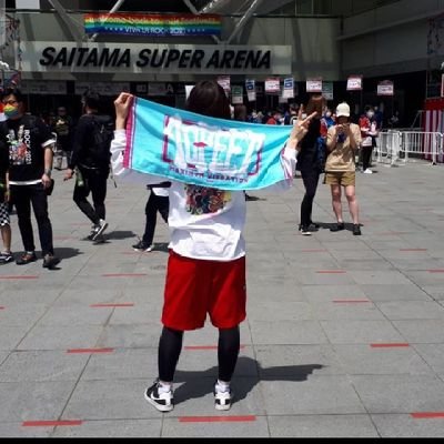 k4372h07101213's profile picture. 邦ロック大好き☺️UVERworld♡オーラル👁️‍🗨️秋山黄色♪クリープハイプ、髭男
BLUE ENCOUNT♪04 Lim♪ヤバT🎽
キュウソ🐭フレデリック、KANABOON、10-FEET👑KEYTALK♪ゲス極♪LAS VEGAS🙃
お笑い好き
息子が2022.11から複雑痔瘻
2024.2完治🙌