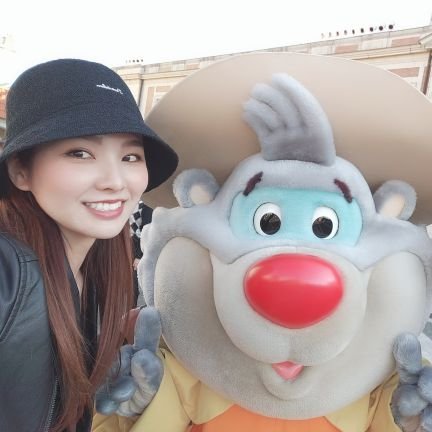 go_chiins's profile picture. 声優、ボーカリストとして活動中/タロット占い/舞台『少女文學演劇「王妃の帰還」黒崎沙織』『少⼥☆歌劇 レヴュースタァライト -The LIVE-#1、2、ONLINE、3、4』/『ハートビートボート＋』番宣CMナレ/その他アニメ、吹替、Chorus/お仕事のご依頼、お問合わせはDMまでお願い致します