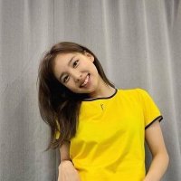 suji(@yeowodubu) 's Twitter Profile Photo