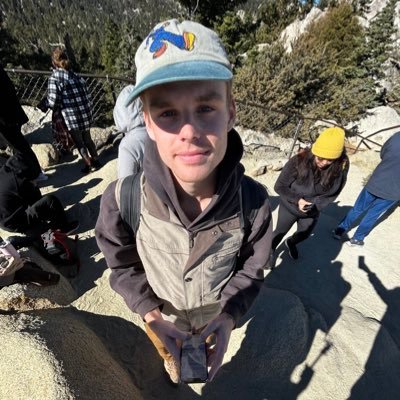 colbyjanecka's profile picture. vfx / compooder engineer / circuit bender