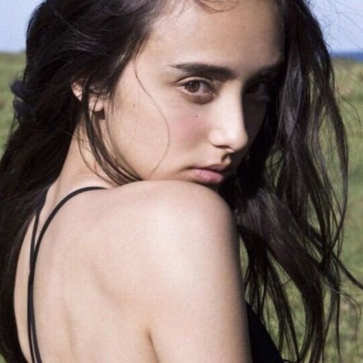 whethaez23313's profile picture. 