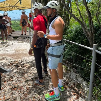 MichalJeanseb's profile picture. • Life is The Gift Given By God ✖️• https://t.co/KDRElkS1GH