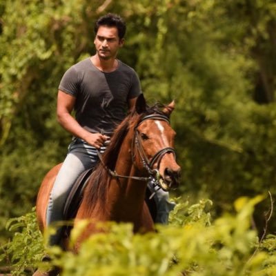 Wildlife conservationist. Horseman. Investor.
Navigating trends, studying stock market science & finding the leaders of tomorrow.
Not financial advice.
