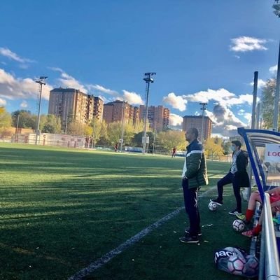 Entrenador UEFA PRO/Master Dirección Deportiva/Analista de rendimiento y scouting