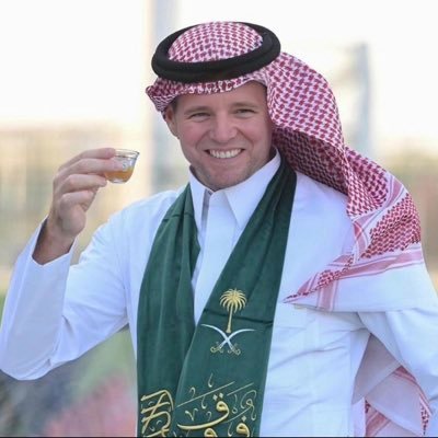 phlapsyboi's profile picture. 👋🏻