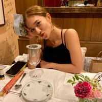 One (@lirenes128084) 's Twitter Profile