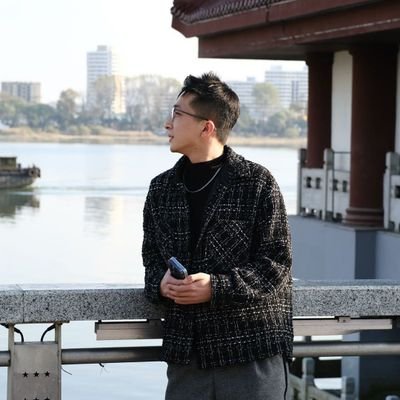 chunqingawei3's profile picture. 东北
浙江
天秤座
四爱专一